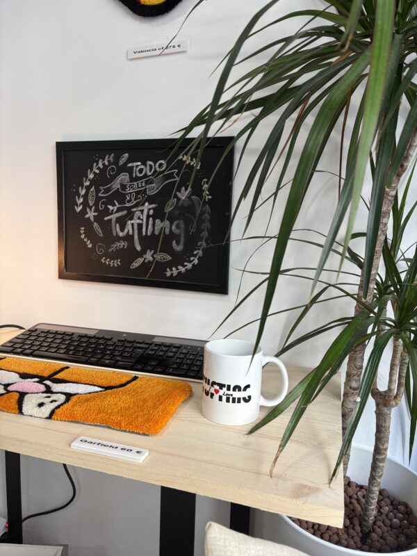 I love tufting blanco - Imagen 2