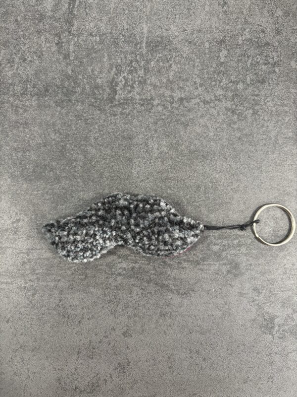 Bigote gris